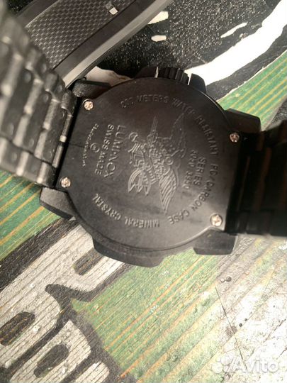 Часы luminox