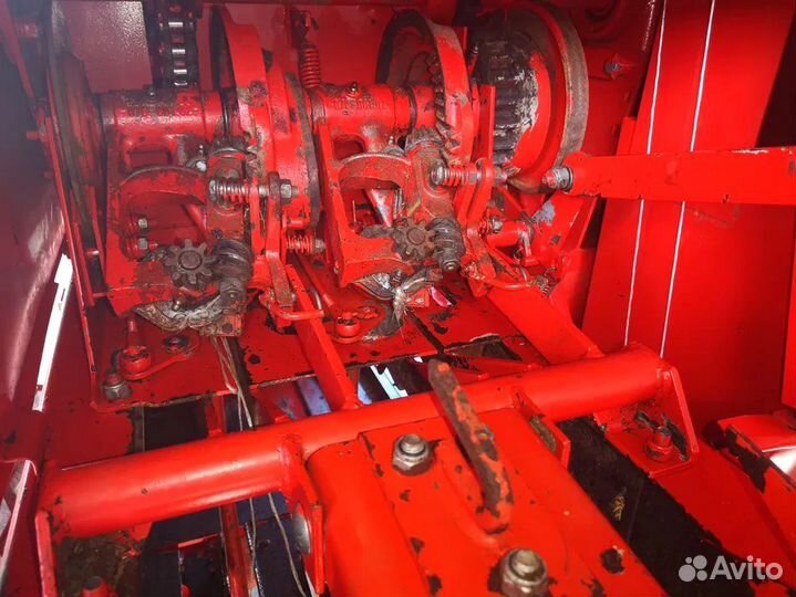 Пресс-подборщик Sipma Z224/1, 2000