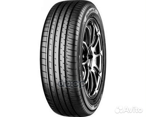 Yokohama BluEarth-XT AE61 215/65 R17