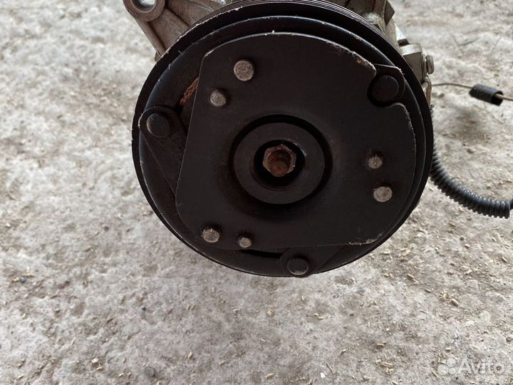 Компрессор кондиционера renault megane 1