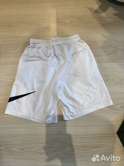 Шорты nike swoosh