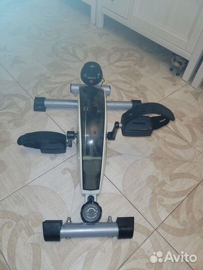 Велотренажер