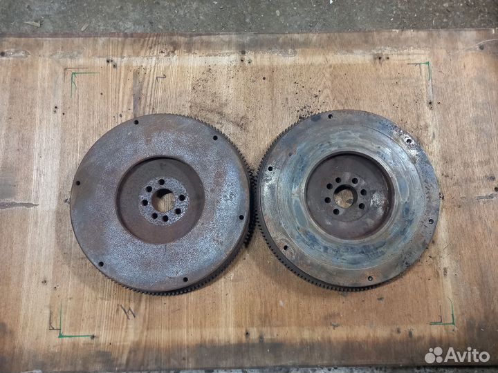 Маховик 406,405,409