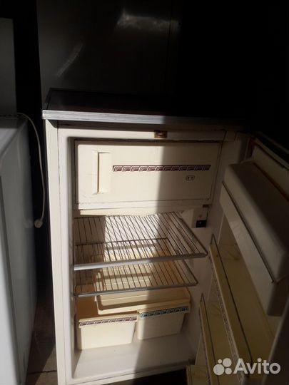 Холодильник советский