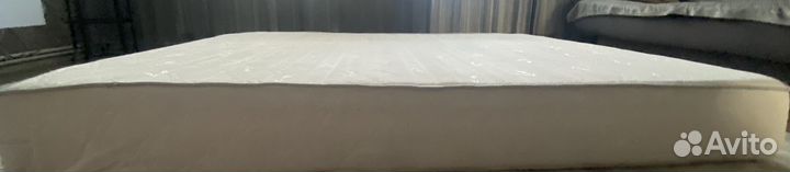 Матрас 160х200 бу