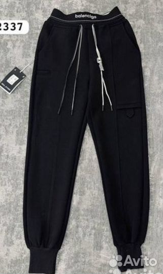 Спортивные штаны Balenciaga
