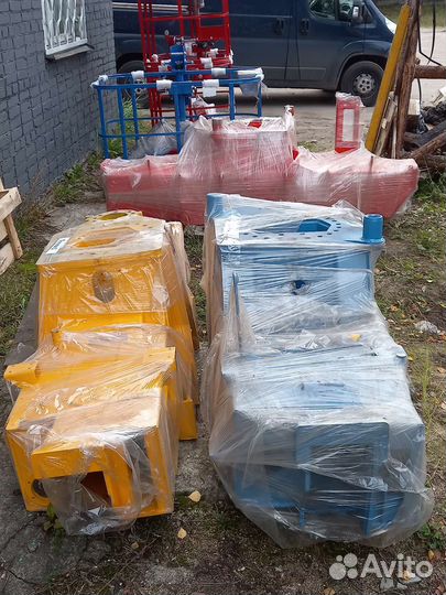 Станина Soosan736