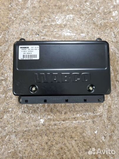 Блок управления ABS Discovery 2 (98-04)