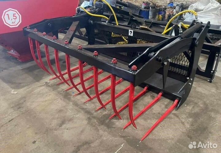 Захват челюстной на погрузчики и трактора