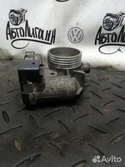 Дросельная заслонка Peugeot 307