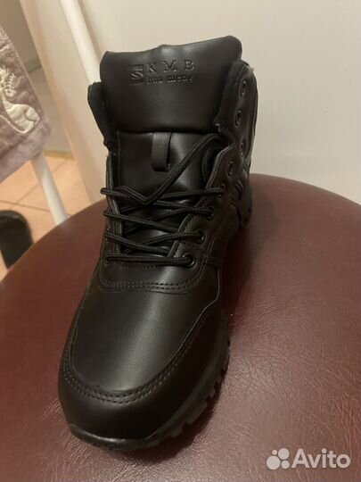 Кроссовки мужские кожаные черные