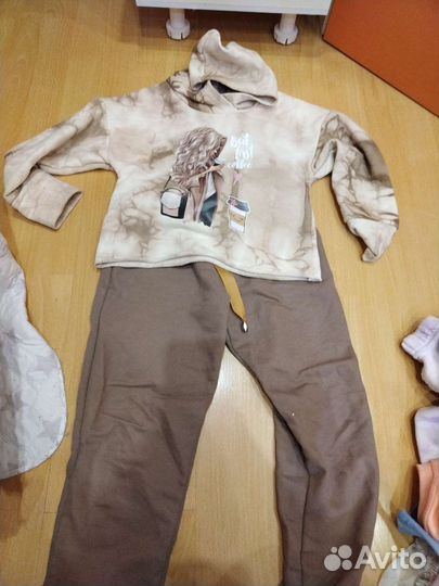 Вещи на девочку размер 122