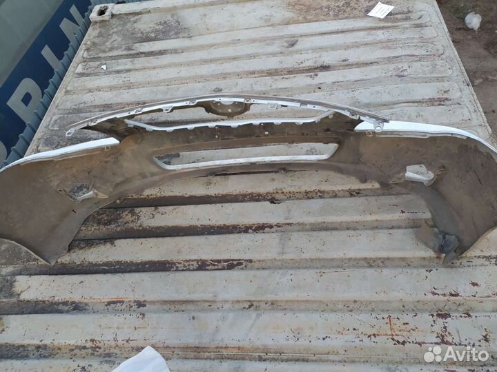 Бампер Toyota Corolla 150