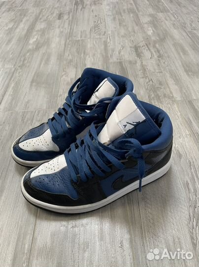 Кроссовки мужские new balance