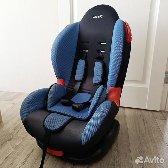 Детское автокресло для ребенка от 15 до 25 кг