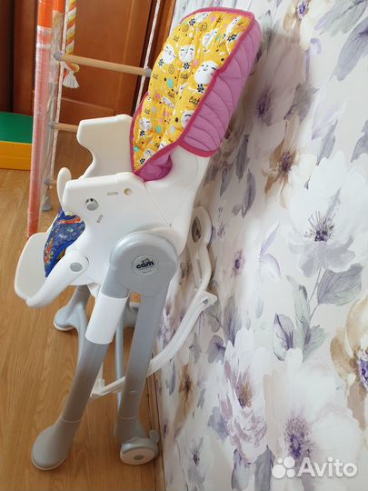 Стульчик для кормления CAM