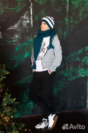 Комплект шапка и шарф вязаный спицами Ручная работ