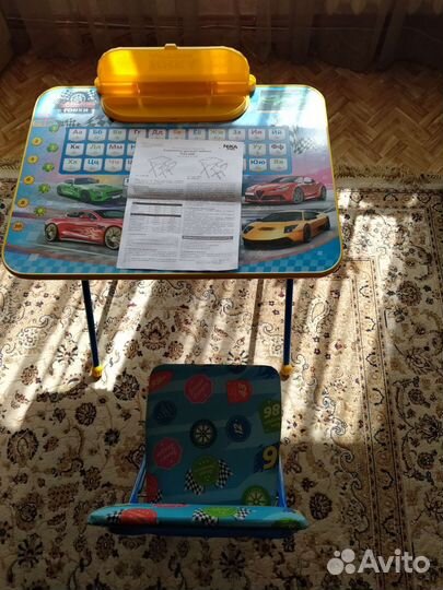 Детский стол и стул