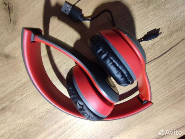 Беспроводные наушники от Wireless P47