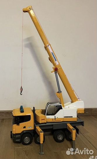 Кран Bruder Scania