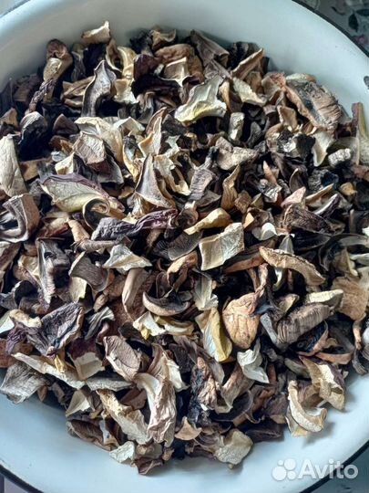 Сухие белые грибы