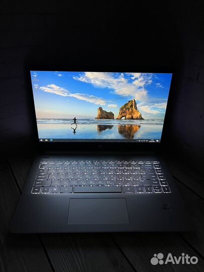 Ноутбук HP i3-1005G1/8Gb/SSD M.2 256Gb