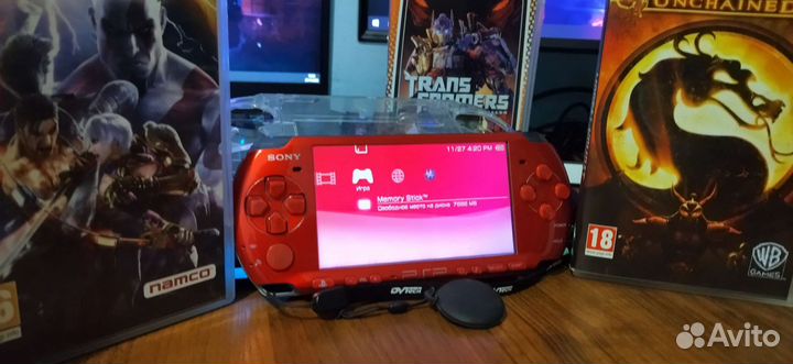 PSP red edition 3008 god of war