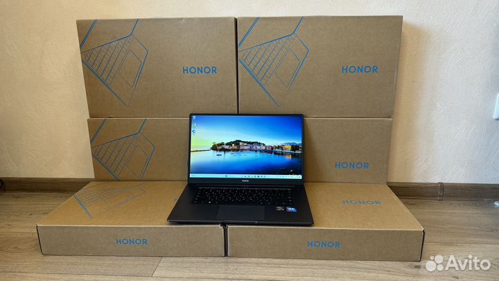 Honor Magicbook 15 Ryzen 5 5500U 8/512 Металл New