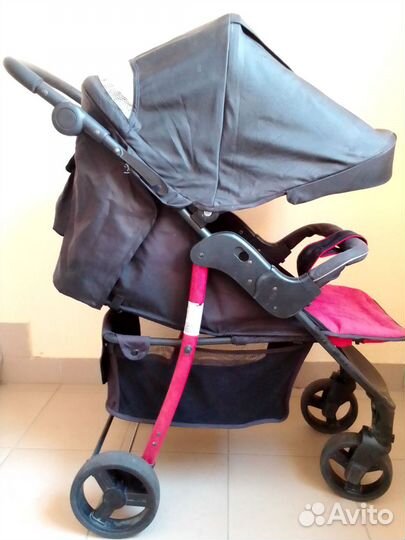 Прогулочная коляска