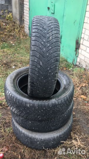 Nokian Tyres Hakkapeliitta 8 SUV 225/65 R17 106T