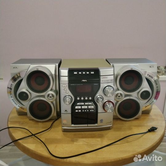 Музыкальный центр aiwa