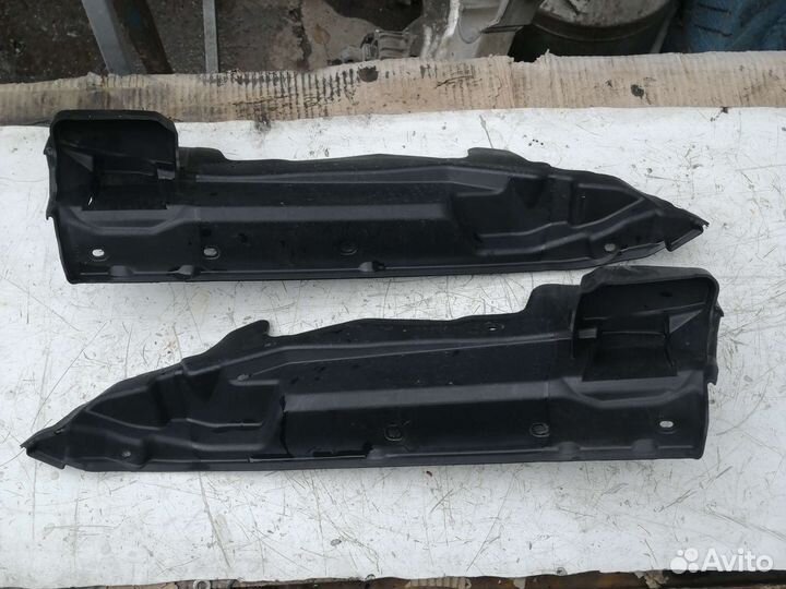 Накладка кожух моторного отсека BMW X5 F15