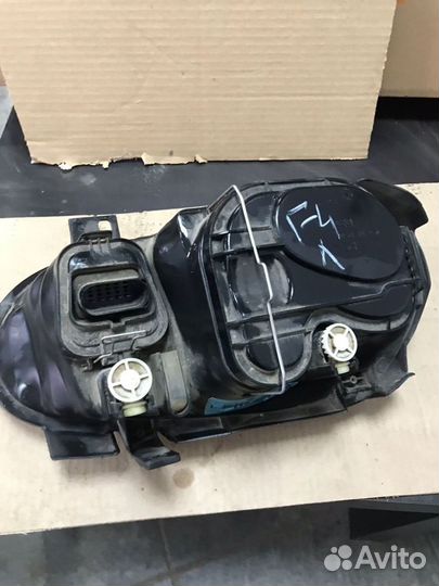 Wv golf 4 фара левая