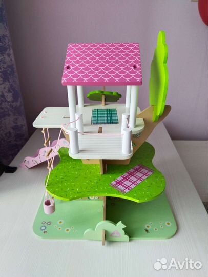 Игрушка дом на дереве (из дерева)