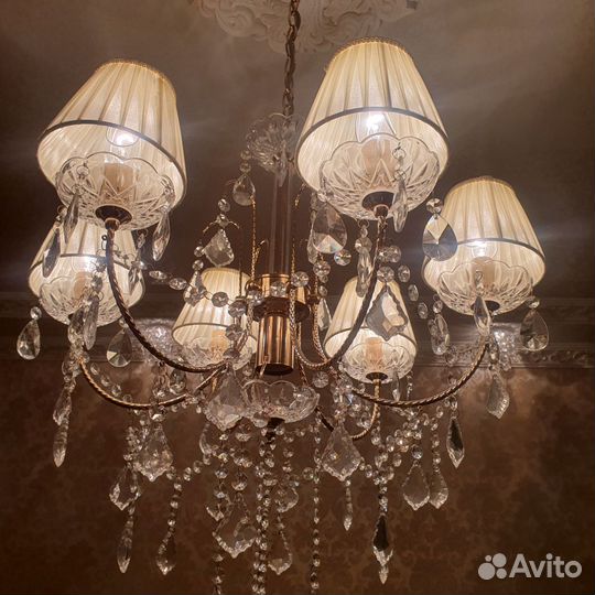 Люстра и пара бра хрустальная с абажурами
