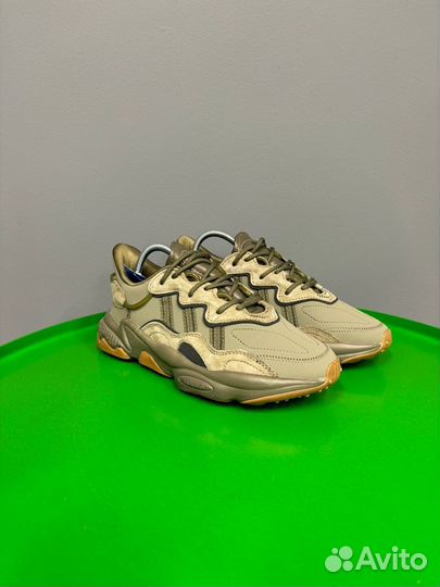 Кроссовки мужские Adidas Ozweego хаки размер 42