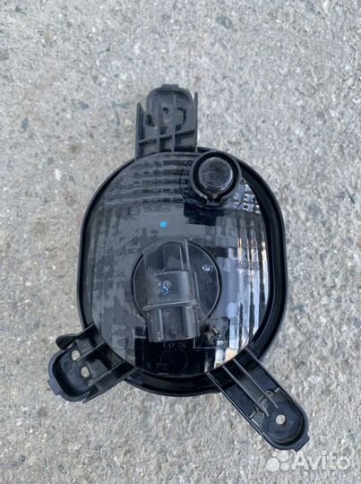 Фара противотуманная правая на RIO 4