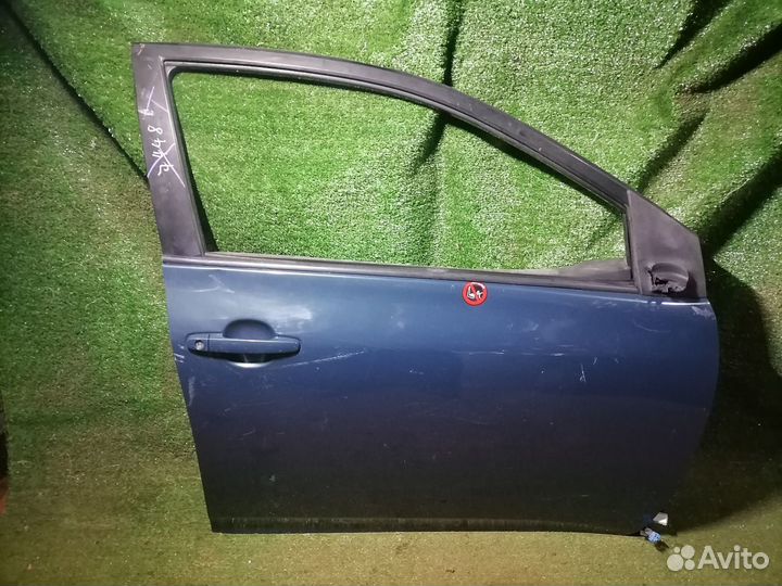 Дверь передняя правая Toyota Corolla NRE150