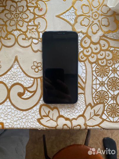 iPhone Xs, 64 ГБ