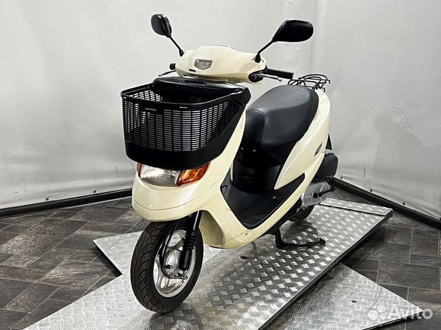 Скутер Honda Dio Cesta