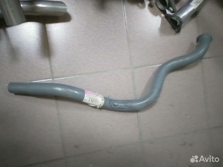 Передняя труба глушителя Audi 80 1.3 / Passat 1.3