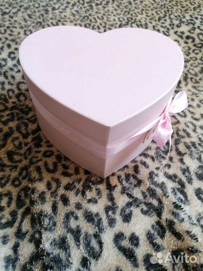 Коробка подарочная