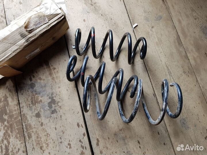 Пружины Nissan X-Trail (T32) с 2014 (оригинал),T31