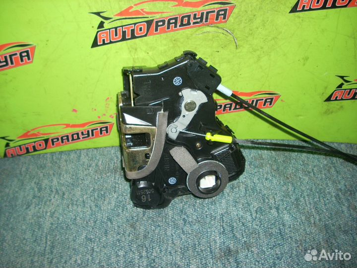 Замок двери toyota,daihatsu,lexus, allion,alphard