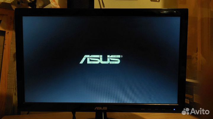 Монитор Asus