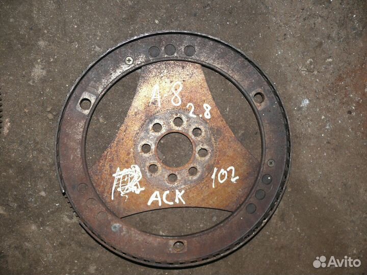 Маховик Audi A8 D2 1,8 л ACK АКПП