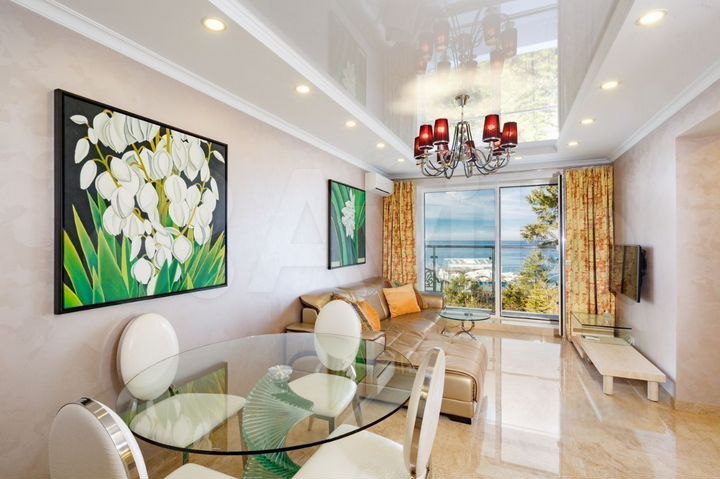 3-к. квартира, 84 м², 10/25 эт.