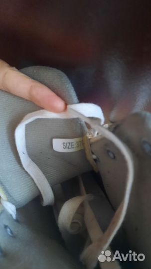 Коньки фигурные 37 размер