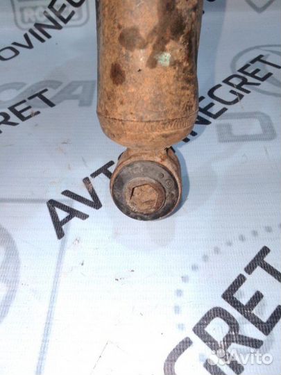 Стойка амортизатор задняя Renault Megane 2