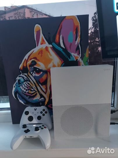 Xbox One s 2 геймпада 1tb